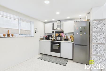 2 bedroom Bungalow for sale in Inglemire Lane, Cottingham, East Riding of Yorkshire, HU16