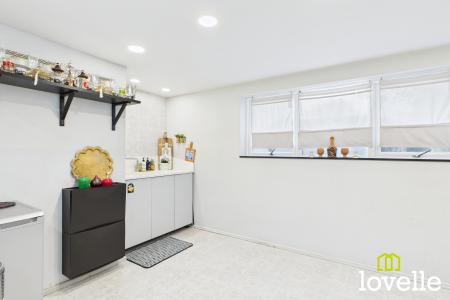 2 bedroom Bungalow for sale in Inglemire Lane, Cottingham, East Riding of Yorkshire, HU16