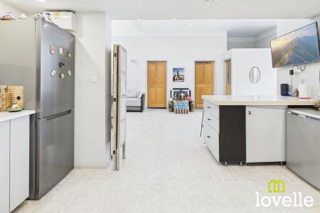 2 bedroom Bungalow for sale in Inglemire Lane, Cottingham, East Riding of Yorkshire, HU16