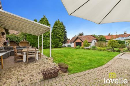 4 bedroom Character Property for sale in Church Hill, South Cave, East Riding of Yorkshire, HU15