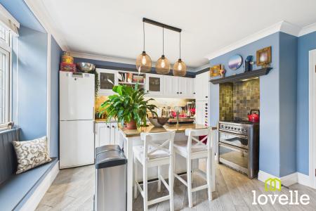 4 bedroom Character Property for sale in Church Hill, South Cave, East Riding of Yorkshire, HU15