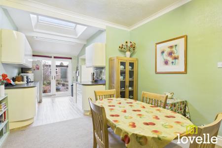 3 bedroom Semi-detached house for sale in New Village Road, Cottingham, HU16