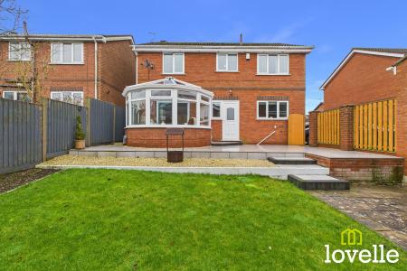 4 bedroom Detached house for sale in Manor Garth, Cottingham, East Riding of Yorkshire, HU16
