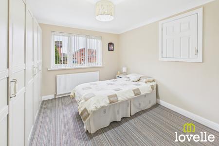 4 bedroom Detached house for sale in Manor Garth, Cottingham, East Riding of Yorkshire, HU16