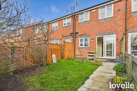2 bedroom Terraced House for sale in Southwood Gardens, Cottingham, East Riding of Yorkshire, HU16