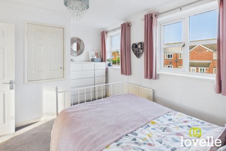 2 bedroom Terraced House for sale in Southwood Gardens, Cottingham, East Riding of Yorkshire, HU16