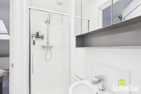 4 bedroom Semi-detached house for sale in Inglemire Lane, Cottingham, East Riding of Yorkshire, HU16