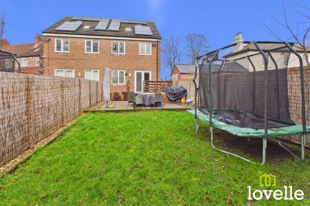 4 bedroom Semi-detached house for sale in Inglemire Lane, Cottingham, East Riding of Yorkshire, HU16