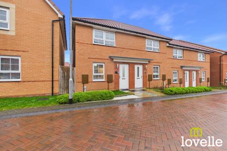 2 bedroom End of terrace house for sale in Jackson Grove, Cottingham, HU16