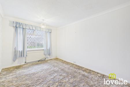 2 bedroom Bungalow for sale in Hornbeam Drive, Cottingham, HU16