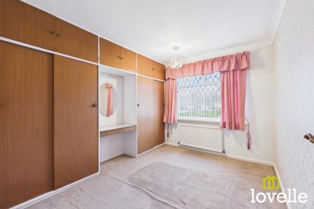 2 bedroom Bungalow for sale in Hornbeam Drive, Cottingham, HU16