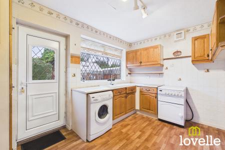 2 bedroom Bungalow for sale in Hornbeam Drive, Cottingham, HU16