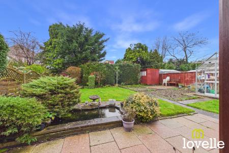 2 bedroom Bungalow for sale in Hornbeam Drive, Cottingham, HU16