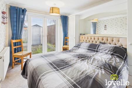 2 bedroom Bungalow for sale in Derwent Close, Cottingham, HU16