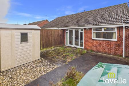 2 bedroom Bungalow for sale in Derwent Close, Cottingham, HU16