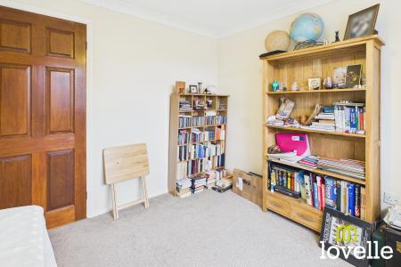 2 bedroom Bungalow for sale in Derwent Close, Cottingham, HU16