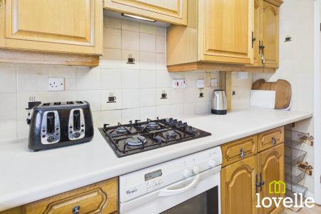 2 bedroom Bungalow for sale in Derwent Close, Cottingham, HU16