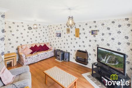 2 bedroom Bungalow for sale in Derwent Close, Cottingham, HU16