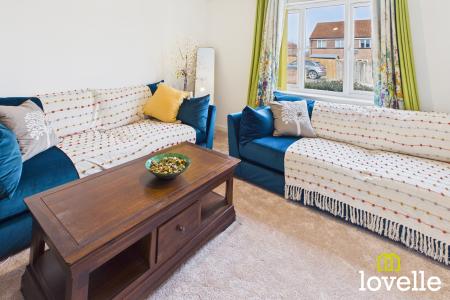 4 bedroom Detached house for sale in Taylor Avenue, Cottingham, HU16