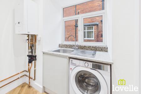 3 bedroom Semi-detached house for sale in Kingtree Avenue, Cottingham, HU16