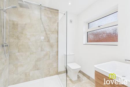 3 bedroom Semi-detached house for sale in Kingtree Avenue, Cottingham, HU16