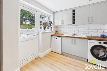 2 bedroom Terraced House for sale in Cornwall Street, Cottingham, HU16
