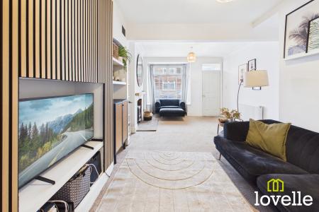 2 bedroom Terraced House for sale in Cornwall Street, Cottingham, HU16