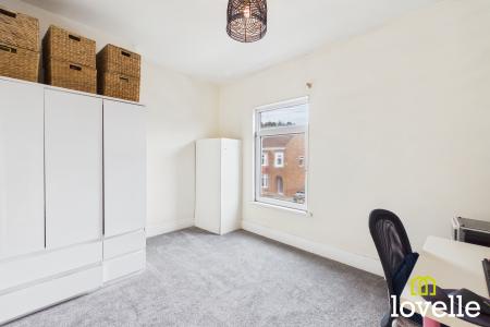 2 bedroom Terraced House for sale in Cornwall Street, Cottingham, HU16