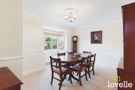 4 bedroom Detached house for sale in Spencer Way, Cottingham, East Riding of Yorkshire, HU16