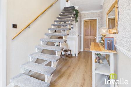 4 bedroom Semi-detached house for sale in St Michaels Close, Skidby, Cottingham, HU16