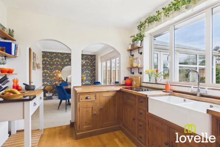 4 bedroom Semi-detached house for sale in St Michaels Close, Skidby, Cottingham, HU16