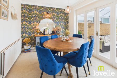 4 bedroom Semi-detached house for sale in St Michaels Close, Skidby, Cottingham, HU16