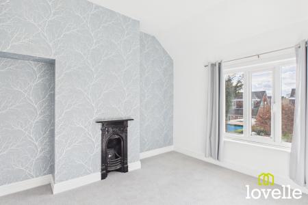 2 bedroom Terraced House for sale in Millhouse Woods Lane, Cottingham, HU16