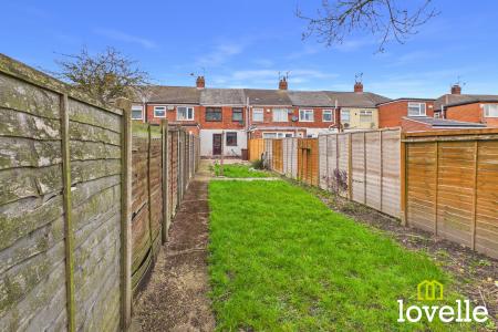 2 bedroom Terraced House for sale in Danube Road, Kingston upon Hull, HU5