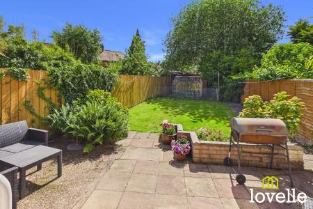 3 bedroom Semi-detached house for sale in Park Lane, Cottingham, HU16