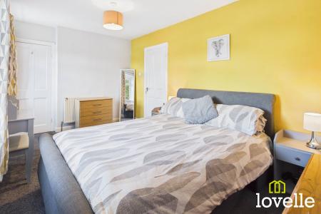 3 bedroom Semi-detached house for sale in Park Lane, Cottingham, HU16