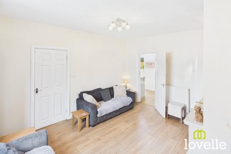3 bedroom Semi-detached house for sale in Park Lane, Cottingham, HU16