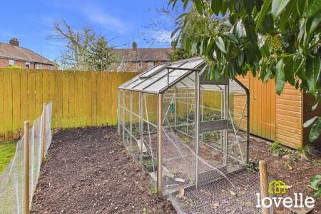 3 bedroom Semi-detached house for sale in Park Lane, Cottingham, HU16