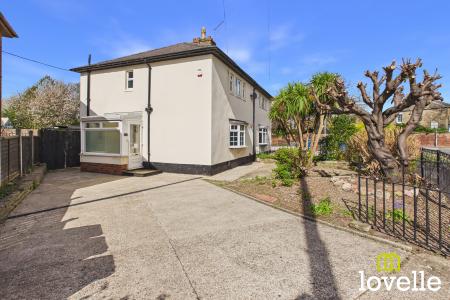 3 bedroom Semi-detached house for sale in Baynard Avenue, Cottingham, East Riding of Yorkshire, HU16