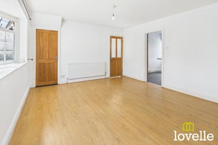 3 bedroom Semi-detached house for sale in Baynard Avenue, Cottingham, East Riding of Yorkshire, HU16