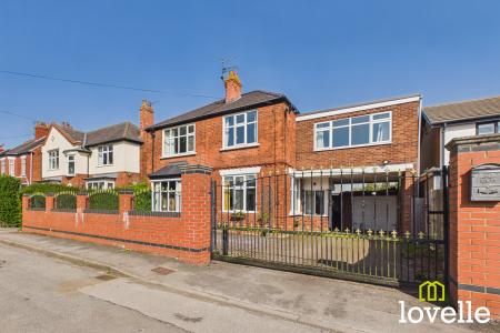 Mill House Woods Lane, Cottingham, HU16