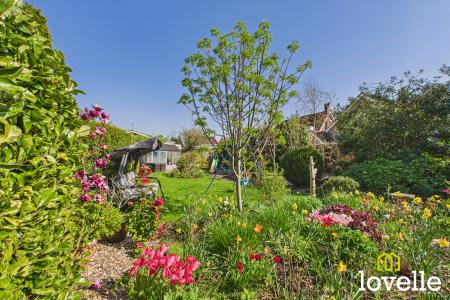 4 bedroom Detached house for sale in Mill House Woods Lane, Cottingham, HU16