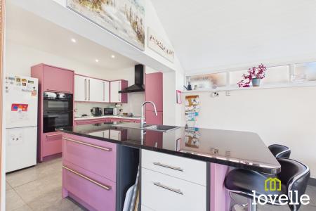 4 bedroom Detached house for sale in Mill House Woods Lane, Cottingham, HU16