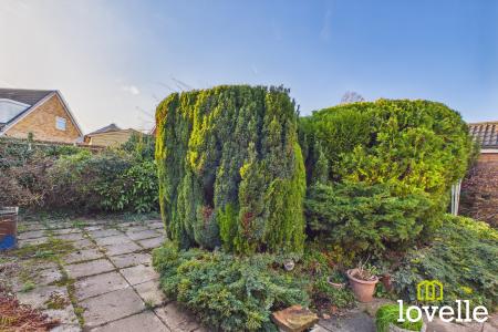 2 bedroom Bungalow for sale in Inverewe Way, Cottingham, HU16