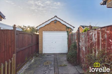 2 bedroom Bungalow for sale in Inverewe Way, Cottingham, HU16