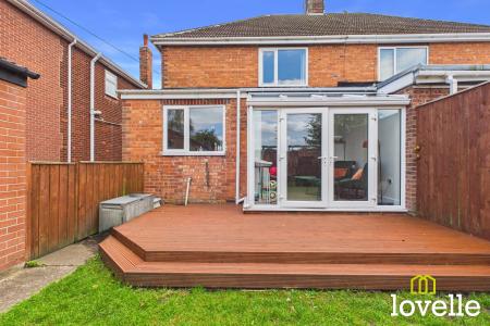 3 bedroom Semi-detached house for sale in Mill Beck Lane, Cottingham, HU16