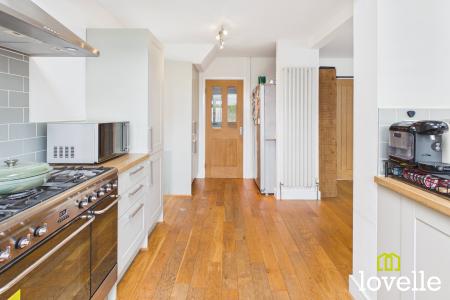 3 bedroom Semi-detached house for sale in Mill Beck Lane, Cottingham, HU16