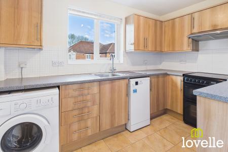 2 bedroom Flat for sale in Applegarth Mews, Cottingham, East Riding of Yorkshire, HU16