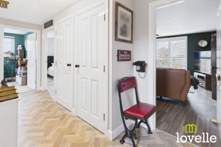 2 bedroom Flat for sale in Jack Harrison Avenue, Cottingham, HU16