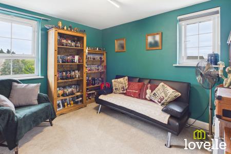 2 bedroom Flat for sale in Jack Harrison Avenue, Cottingham, HU16